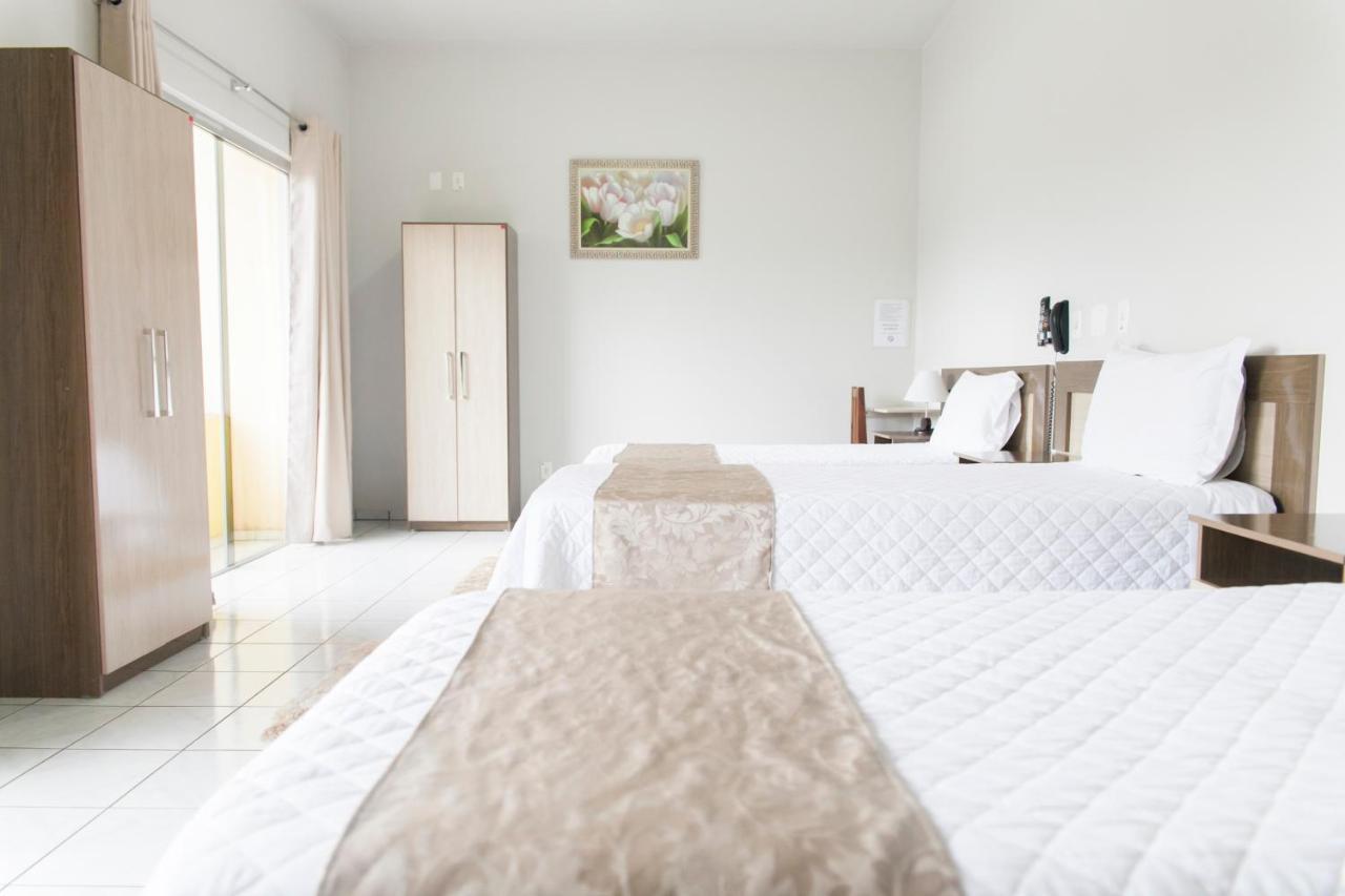 Hotel Grezelle Santa Bárbara Екстериор снимка