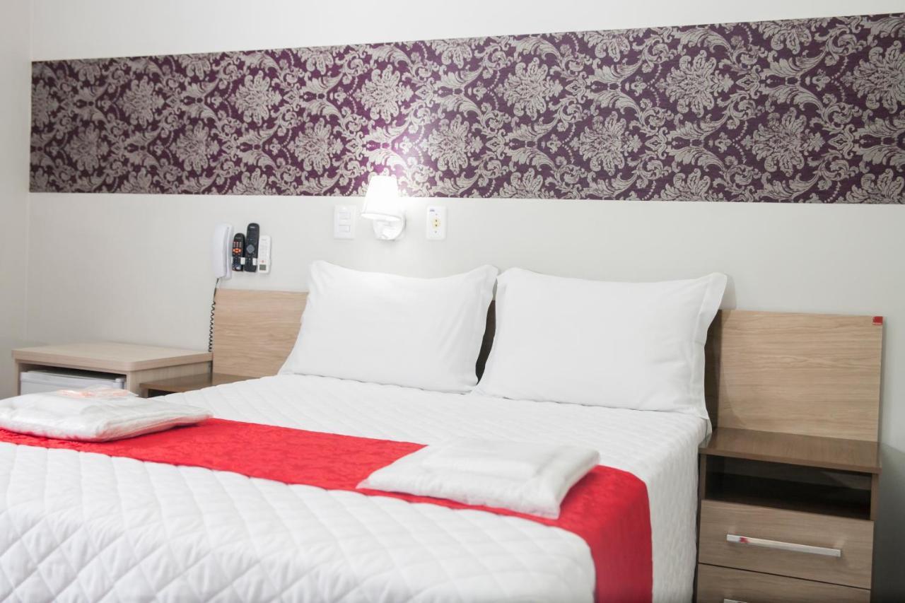 Hotel Grezelle Santa Bárbara Екстериор снимка